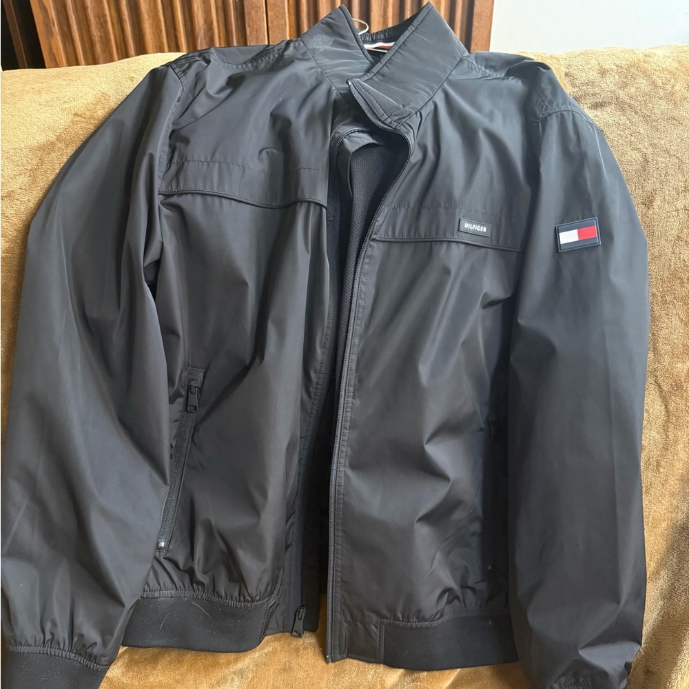 Tommy Hilfiger Men's Windbreaker Jacket - Size: XL - NWT